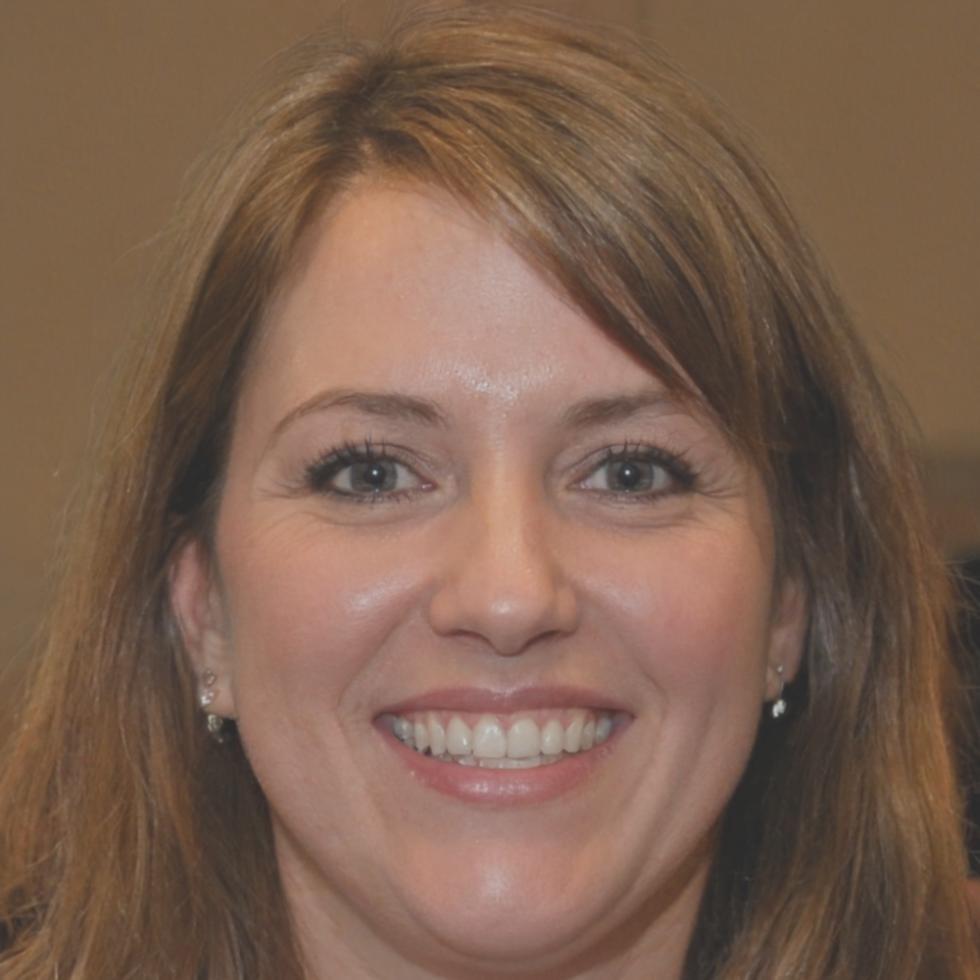 Portrait of Aoife Ní Fhaoláin, Lead Curriculum Architect